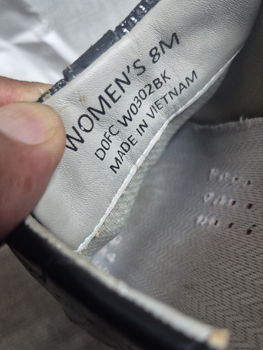 KIZIK (Vietnam) Ladies Black 'MIAMI' Slip-On "HANDS-FREE" Casual Sneakers - Picture 8 of 17